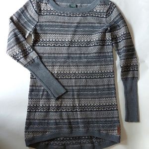 Roots tunic sweater